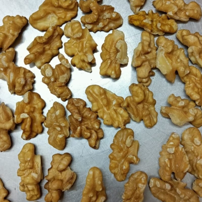 Chile-Walnuts-Tukda